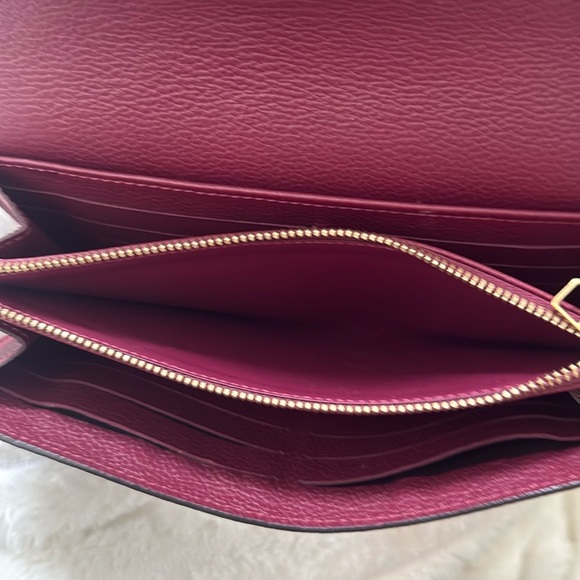 Louis Vuitton Raisin Empriente Sarah Wallet - Picture 6 of 9